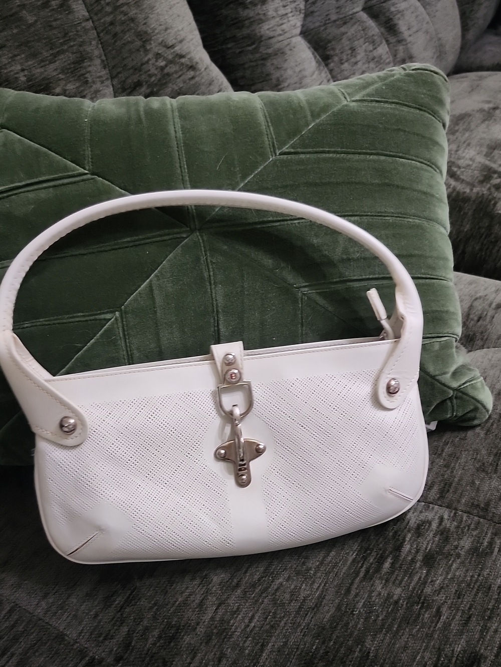 Bally Vintage Leather Shoulder bag White Women’s with Silver Hardware RARE